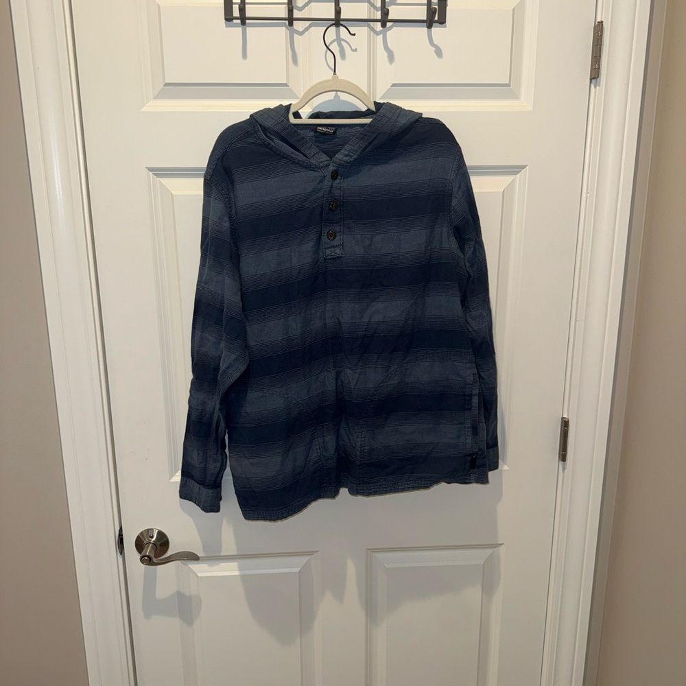 Patagonia Men's Navy Striped Hoodie